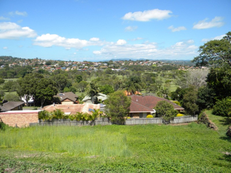 3 Castlecrag Avenue, Banora Point NSW 2486