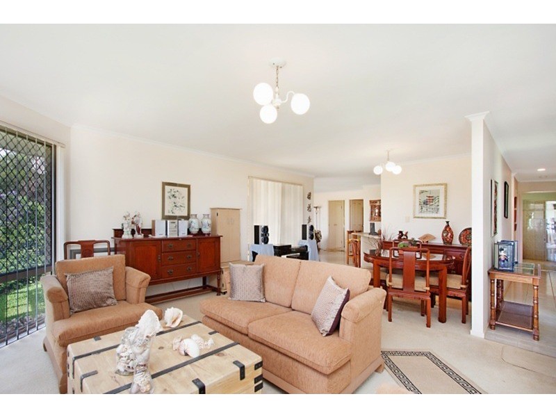 3 Cashel Crescent, Banora Point NSW 2486