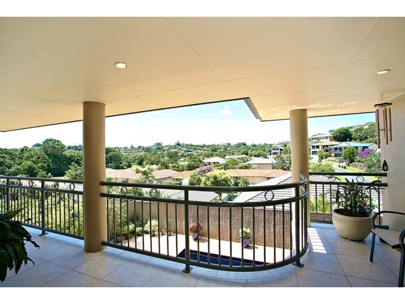 7 Comenara Crescent, Banora Point NSW 2486