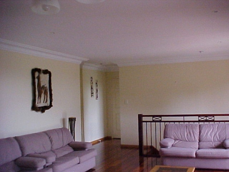 87 Bimbadeen Avenue, Banora Point NSW 2486