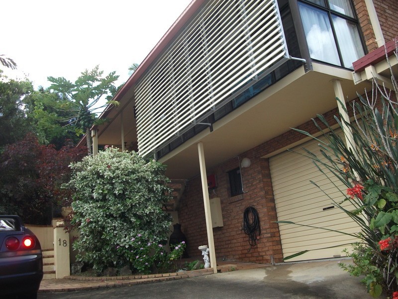 2/18 Toolona Avenue, Banora Point NSW 2486