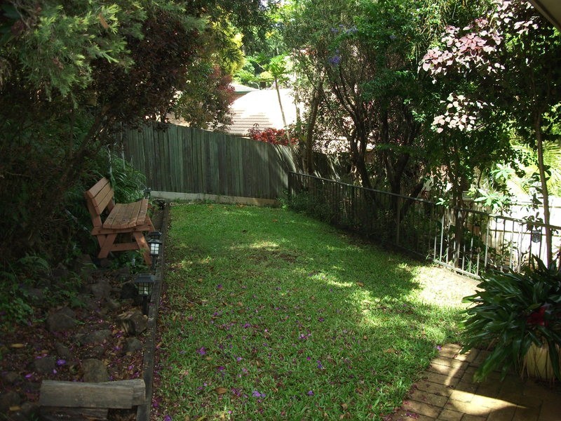 2/18 Toolona Avenue, Banora Point NSW 2486