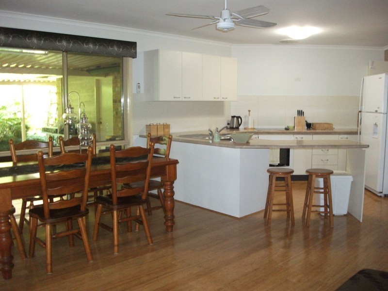 8 Chestnut  Drive, Banora Point NSW 2486