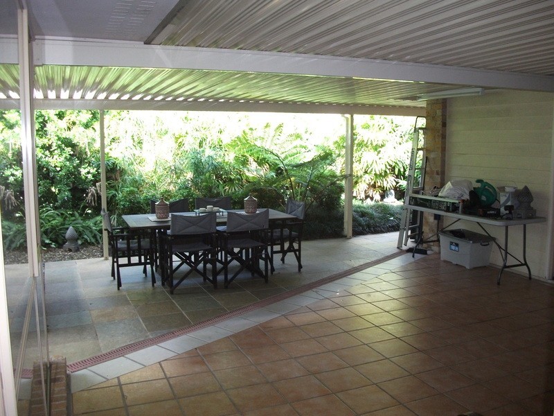 8 Chestnut  Drive, Banora Point NSW 2486
