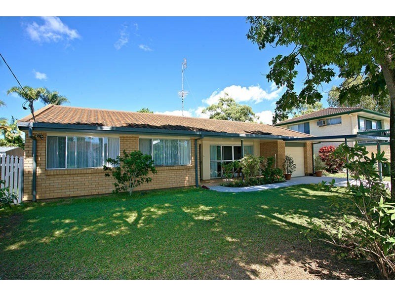 36 The Lakes Drive, Tweed Heads West NSW 2485