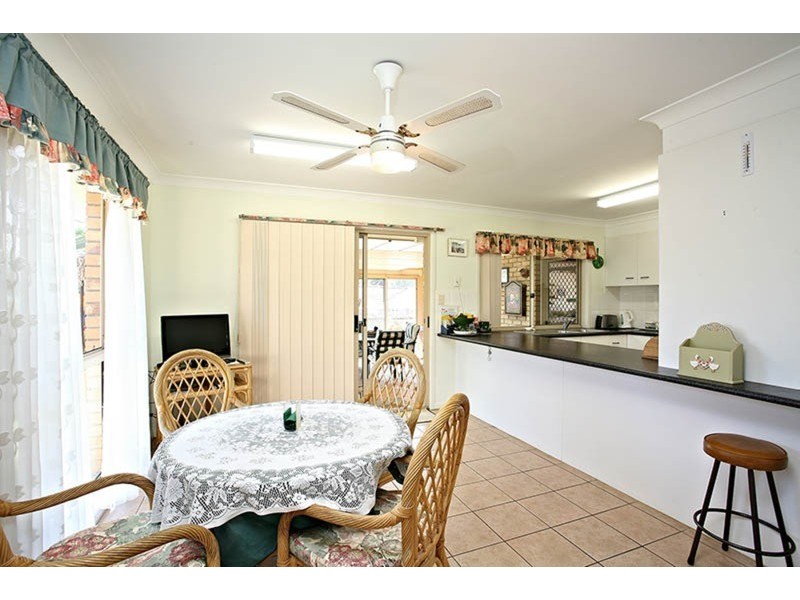 37 Kildare Drive, Banora Point NSW 2486