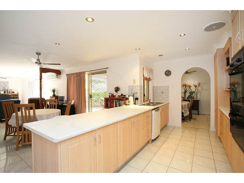 82 Glen Ayr Drive, Banora Point NSW 2486