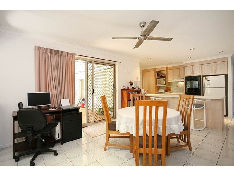 82 Glen Ayr Drive, Banora Point NSW 2486