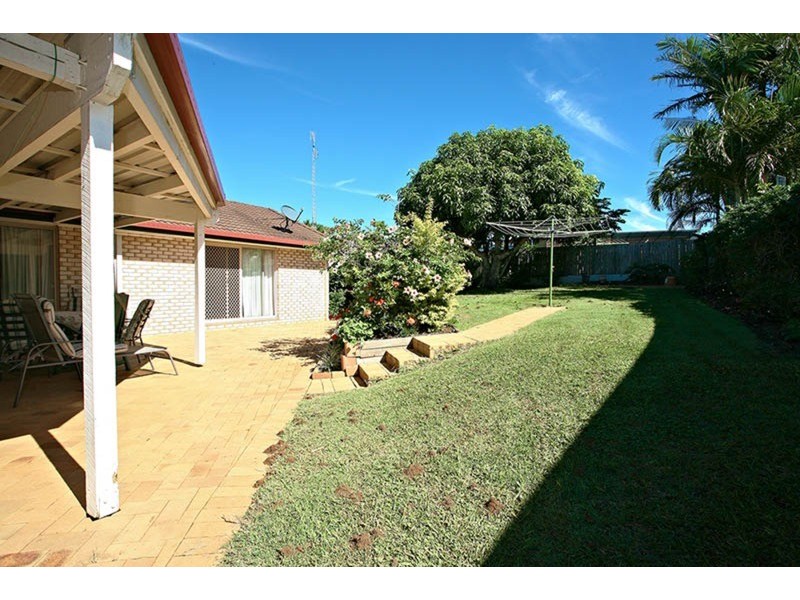 82 Glen Ayr Drive, Banora Point NSW 2486