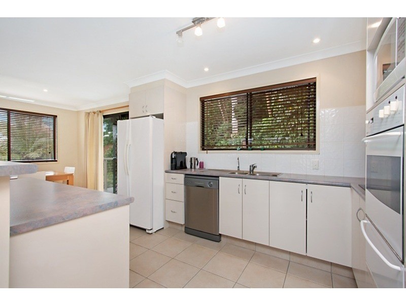 32 Cominan Avenue, Banora Point NSW 2486