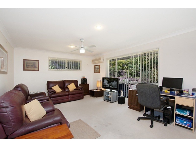 2/13 Kildare Drive, Banora Point NSW 2486