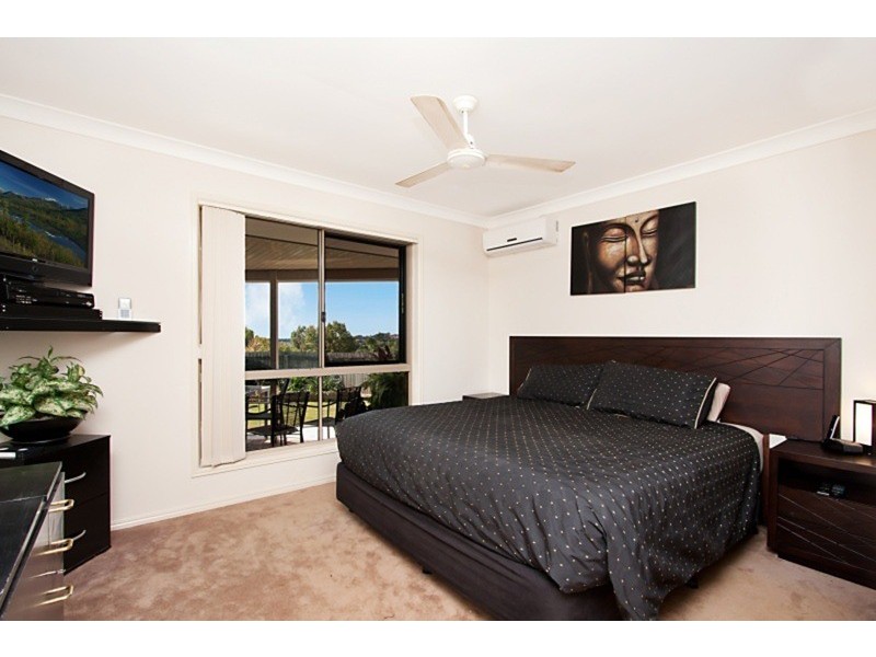 20 Clonakilty Close, Banora Point NSW 2486