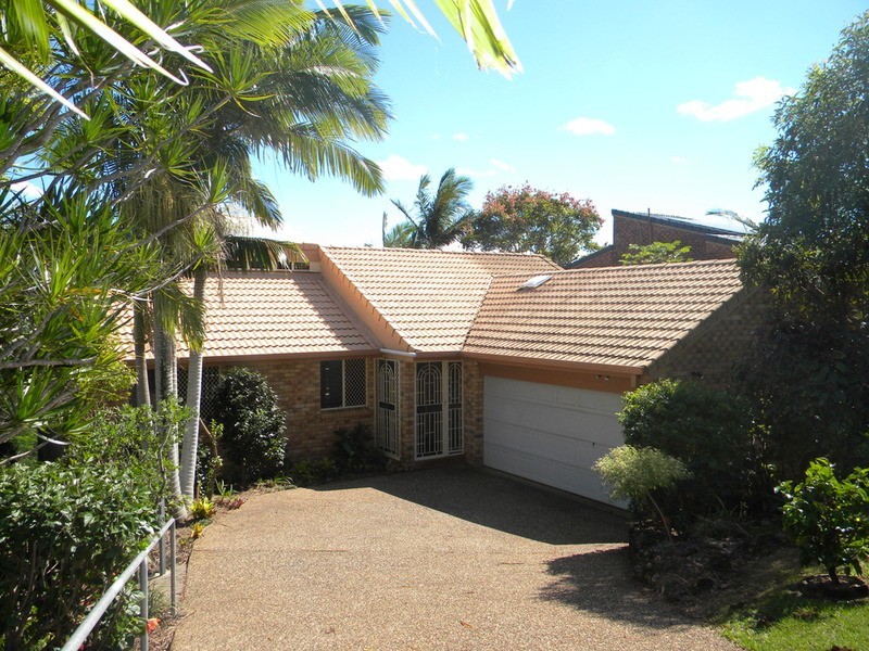 43 Cominan Avenue, Banora Point NSW 2486