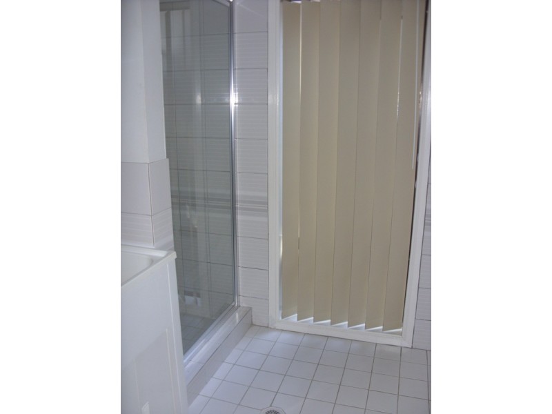 7 James Cook  Drive, Banora Point NSW 2486