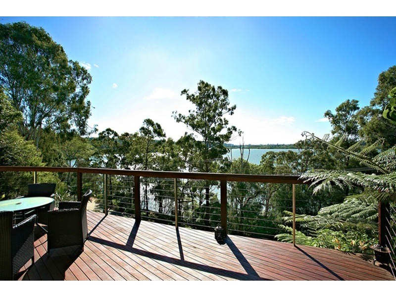 86 Broadwater Esplanade, Bilambil Heights NSW 2486