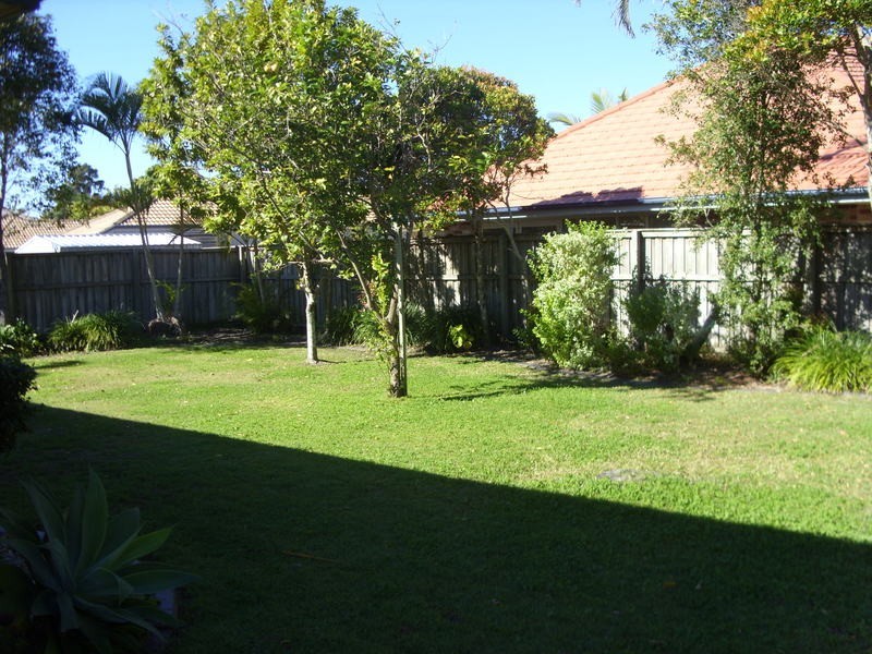 7 Botanical Circuit, Banora Point NSW 2486