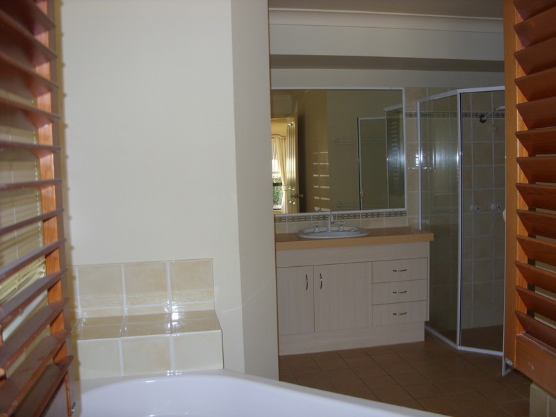 7 Botanical Circuit, Banora Point NSW 2486