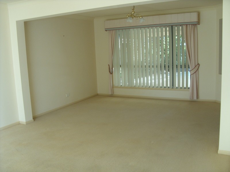 7 Botanical Circuit, Banora Point NSW 2486