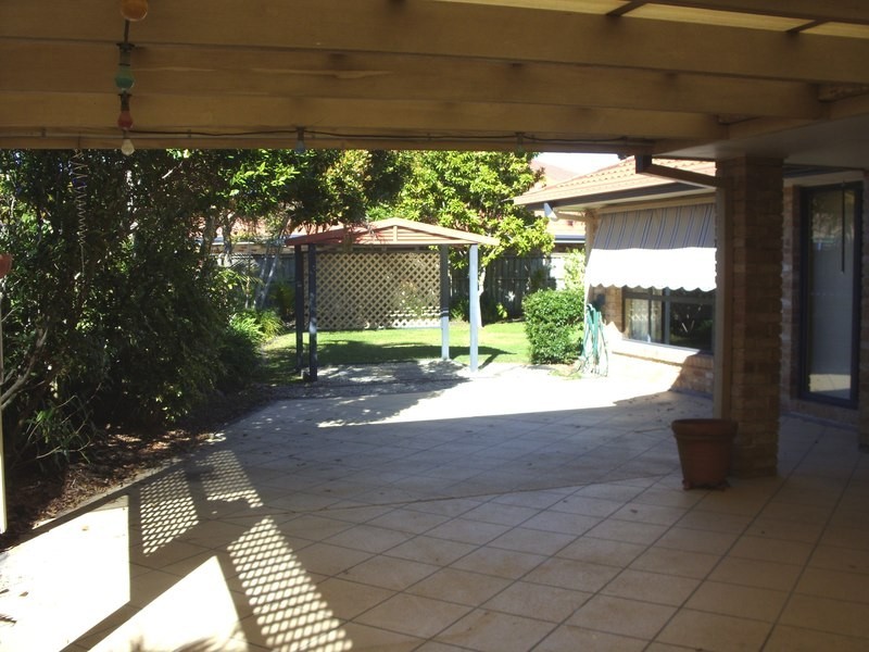 7 Botanical Circuit, Banora Point NSW 2486