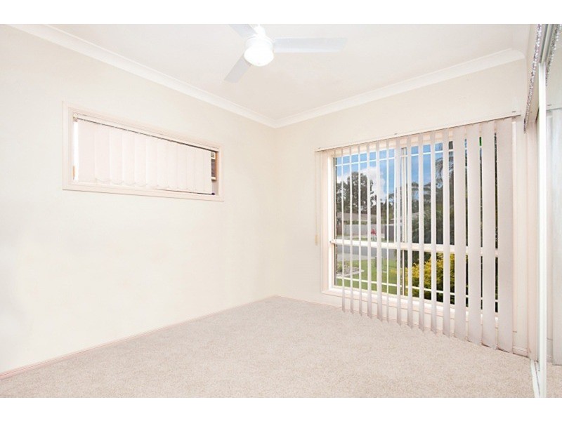 22 Covent Gardens Way, Banora Point NSW 2486