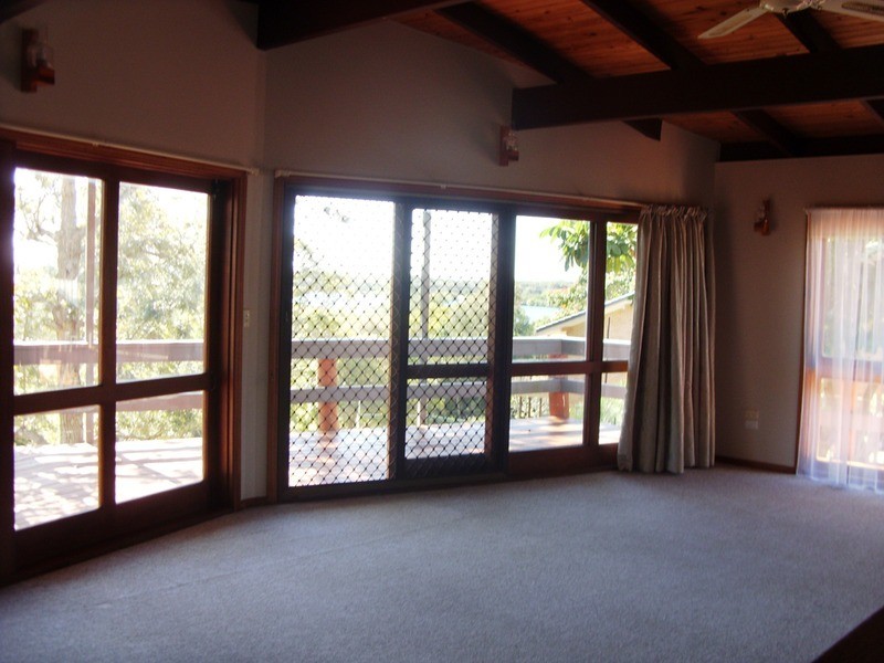 29 Hibiscus Parade, Banora Point NSW 2486