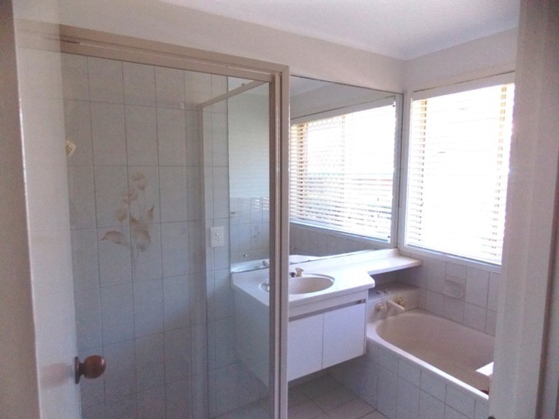 5 Shady Lane, Banora Point NSW 2486