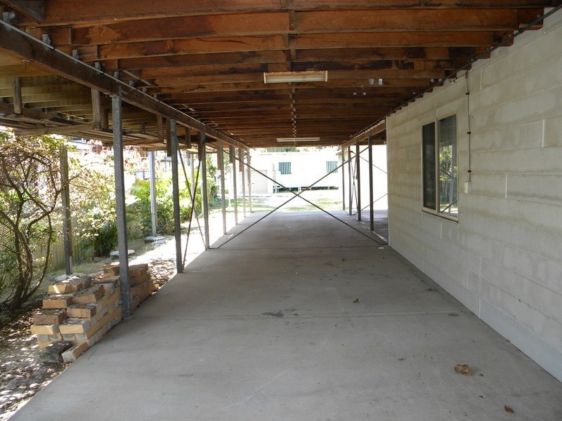 6 Main  Road, Fingal Head NSW 2487