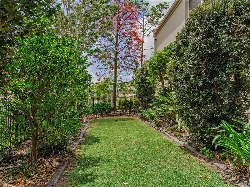 3 Ellis Street, Banora Point NSW 2486