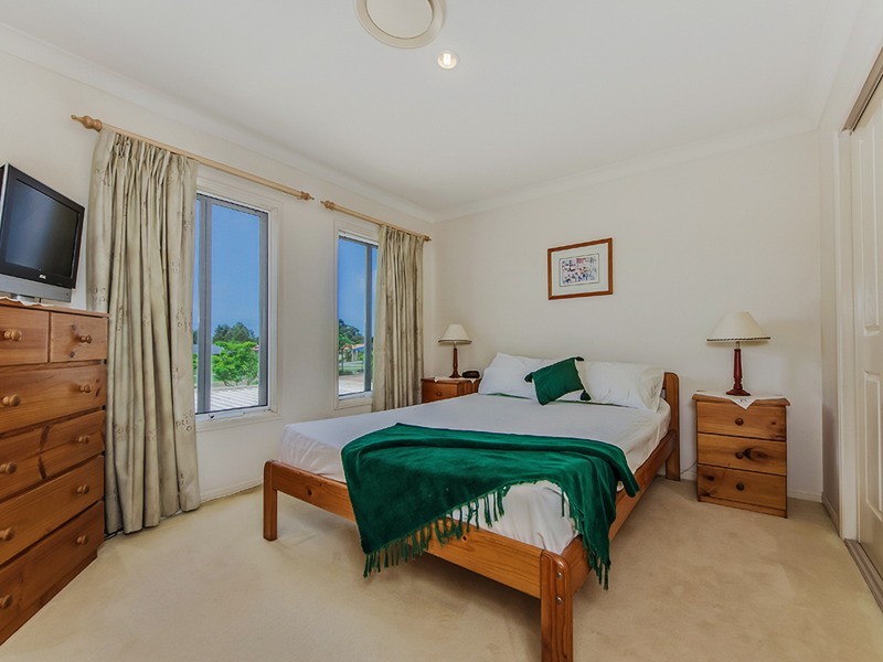 3 Ellis Street, Banora Point NSW 2486