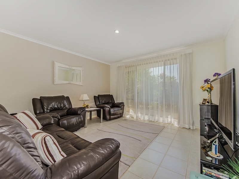 65 Elsie Street, Banora Point NSW 2486