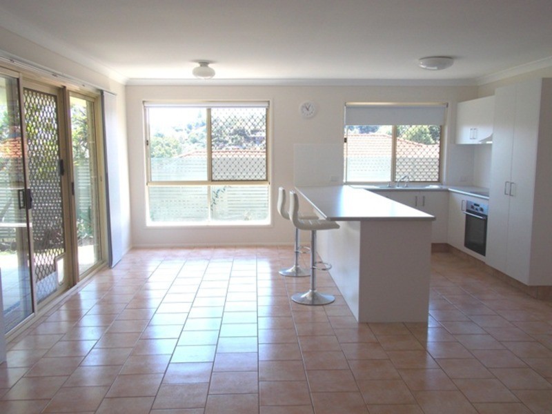 33 Kildare Drive, Banora Point NSW 2486