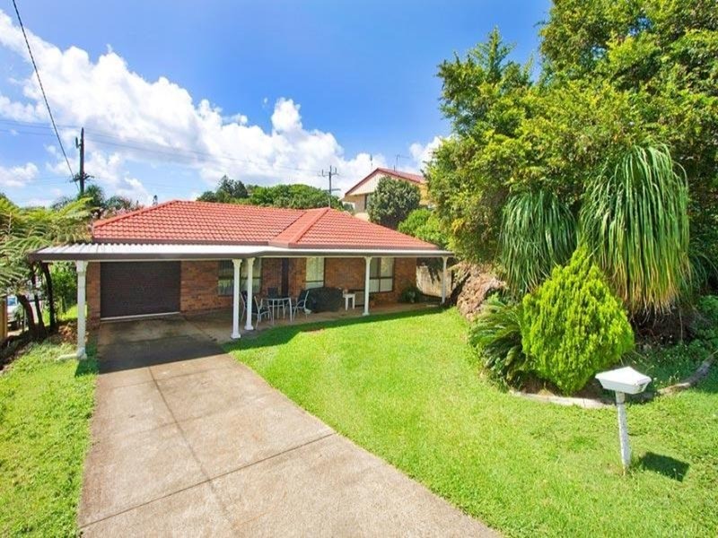 32 Pioneer Parade, Banora Point NSW 2486