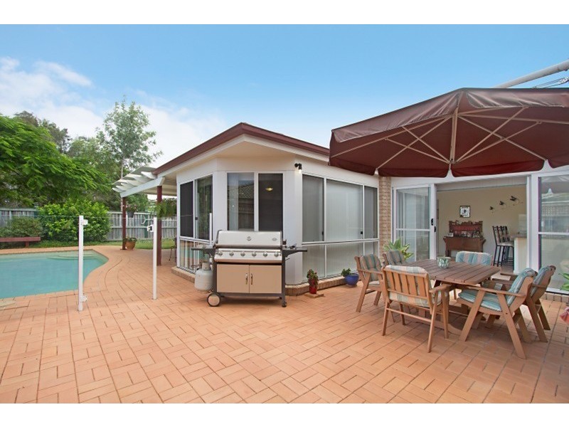 11 Brighton Street, Banora Point NSW 2486