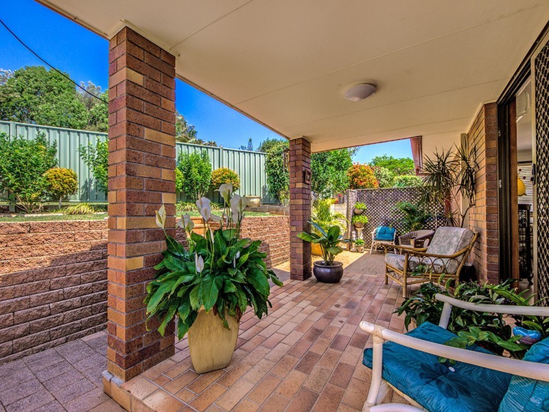 2/2 Gleneagles Place, Banora Point NSW 2486