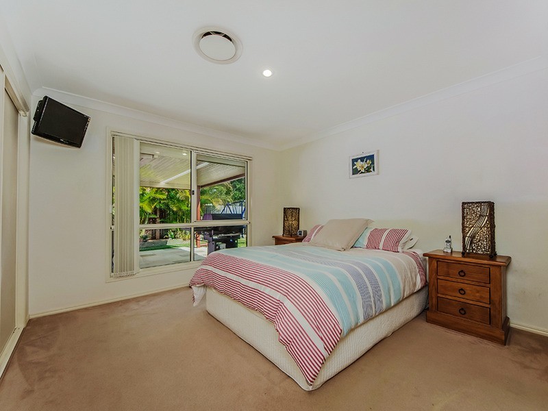 71 Avondale Drive, Banora Point NSW 2486