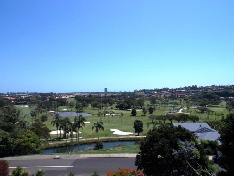 21 Sequoia Court, Banora Point NSW 2486