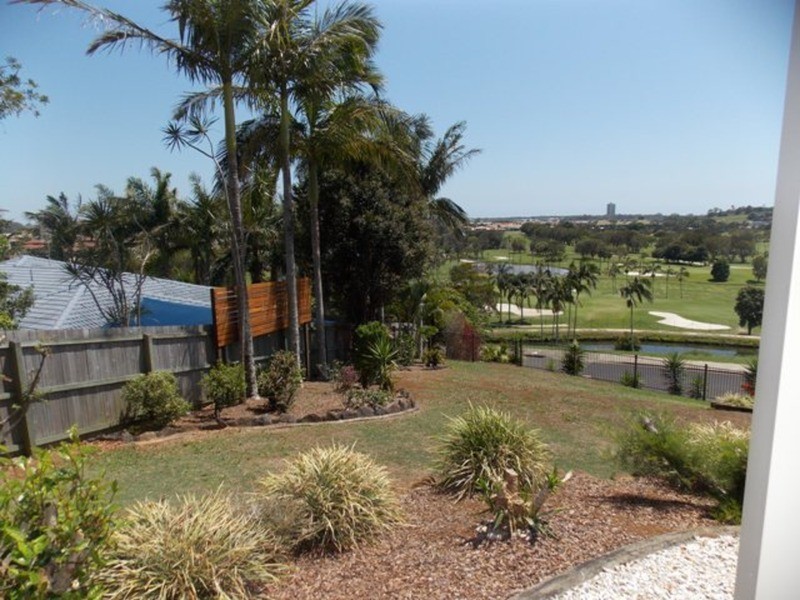 21 Sequoia Court, Banora Point NSW 2486