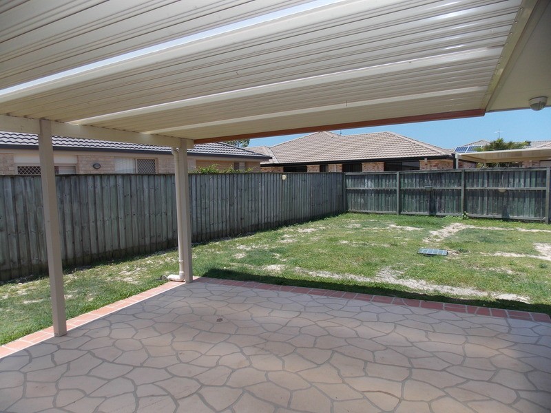 13 MacQuarie  Street, Banora Point NSW 2486