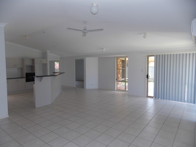 13 MacQuarie  Street, Banora Point NSW 2486