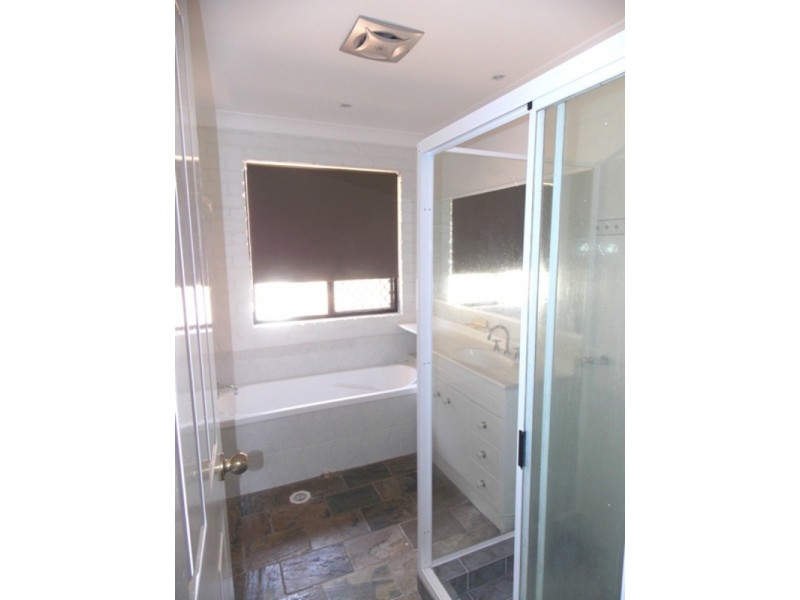 4 Shiraz Place, Tweed Heads South NSW 2486