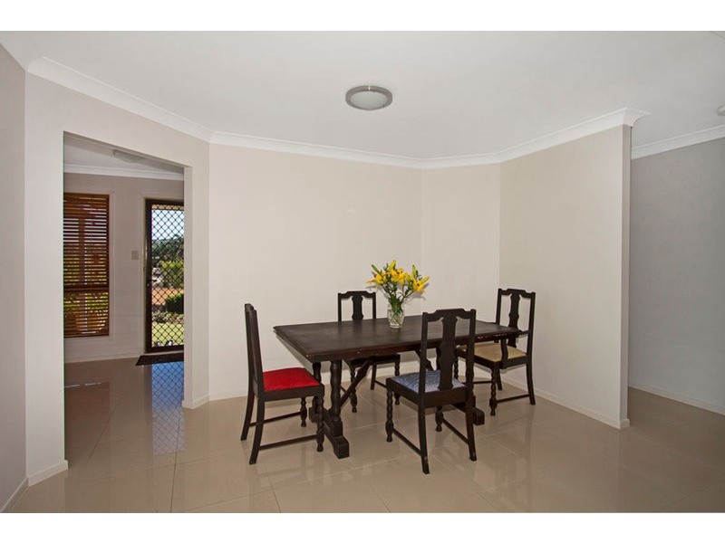 7 Azalea Court, Banora Point NSW 2486