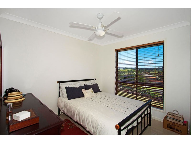 7 Azalea Court, Banora Point NSW 2486