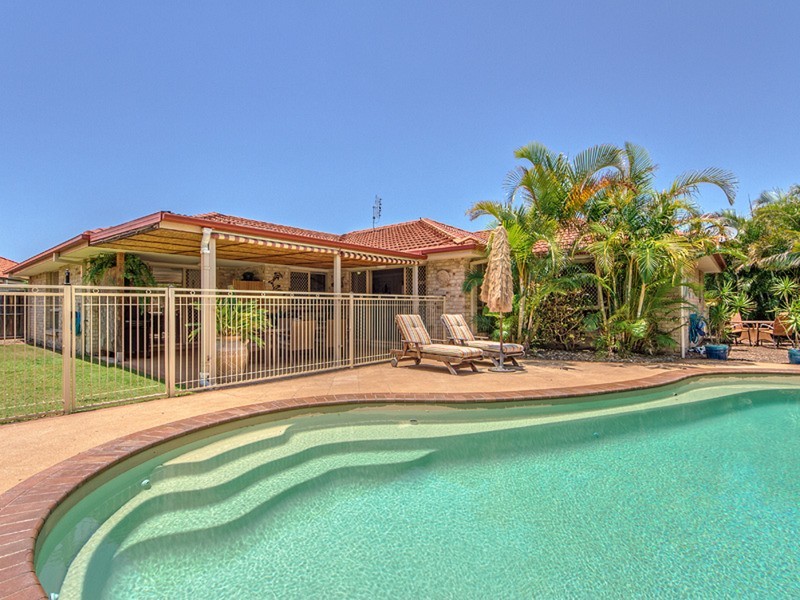 3 New Farm Place, Banora Point NSW 2486