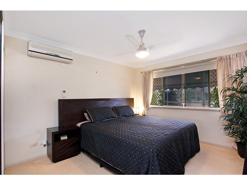 2/6 Advocate Place, Banora Point NSW 2486