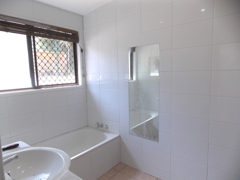 41 Lakeview Parade, Tweed Heads South NSW 2486