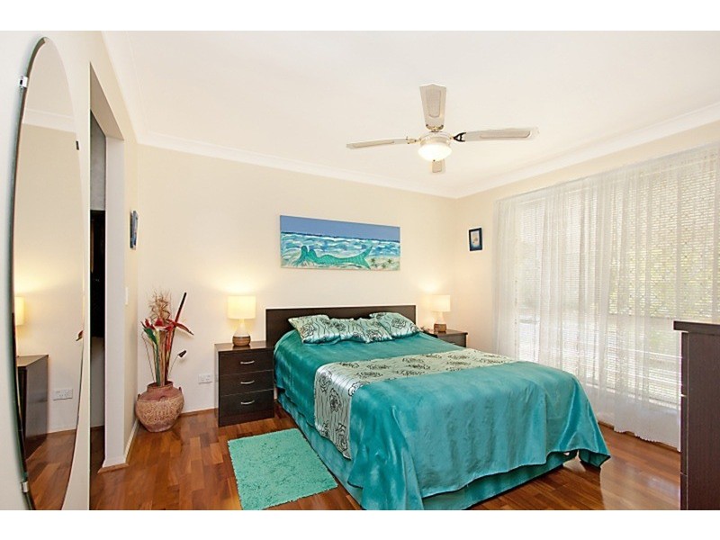 9 Galway Court, Banora Point NSW 2486