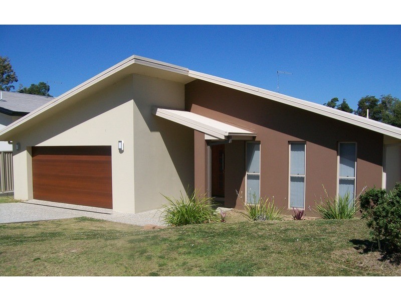 114 Botanical Circuit, Banora Point NSW 2486