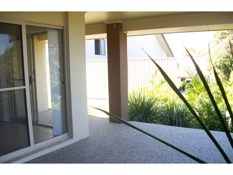 114 Botanical Circuit, Banora Point NSW 2486