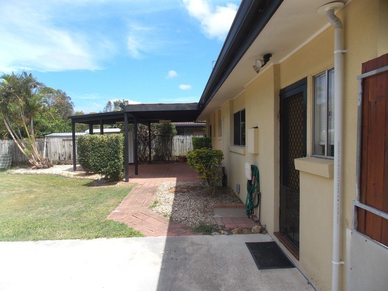 33 Blue Waters  Crescent, Tweed Heads West NSW 2485