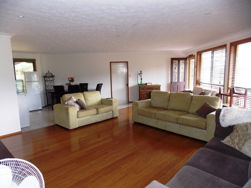 2/12 Kildare  Drive, Banora Point NSW 2486